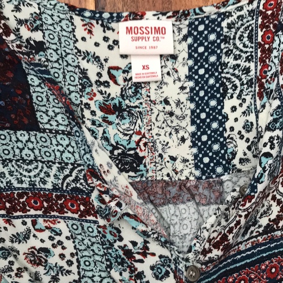 Patterned Romper - Picture 2 of 3